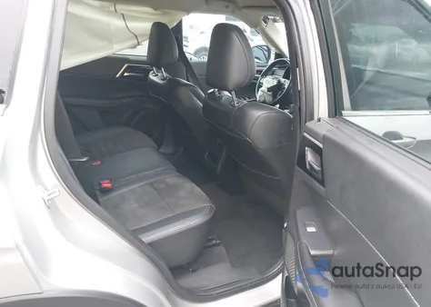 2022 Mitsubishi Outlander Black Edition 2Wd/Se 2.5 2Wd/Se Launch Edition 2Wd из США, поврежденный, VIN JA4J3UA81NZ039703